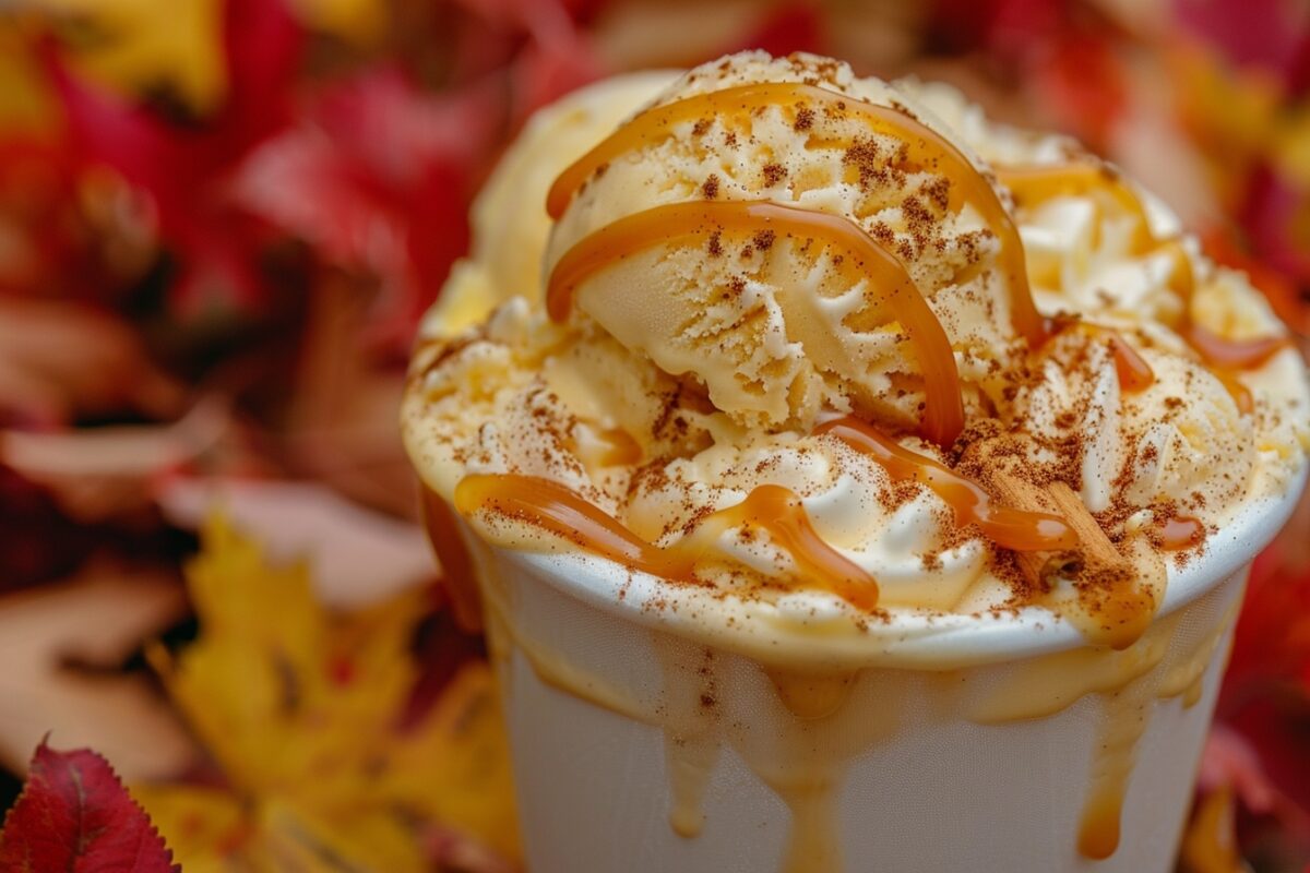 Redécouvrez la fraîcheur automnale avec notre mousse glacée aux pommes et cidre, une recette qui réveille les papilles